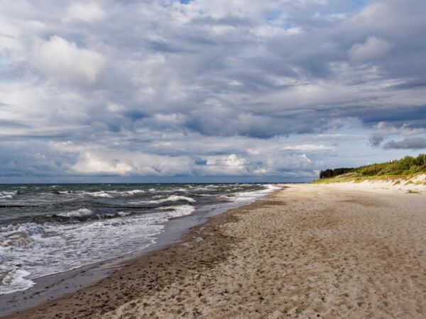 Unwetter über die Ostseeküste bei Torfbrücke