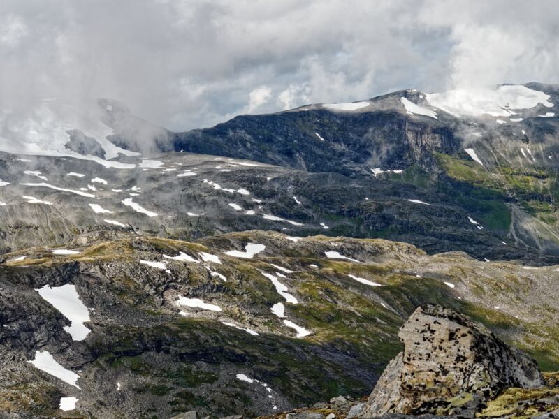 Weitblick über die Pyrenäen - Frankreich