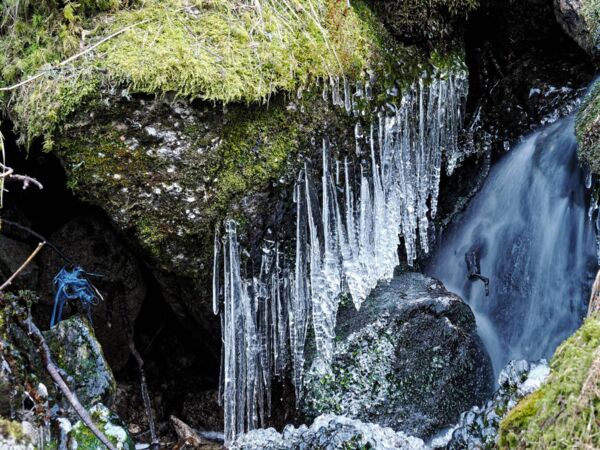 Eisspiele der Natur